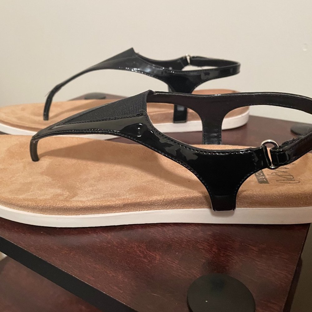 New. Impo Sport Thong Sandals  Black Size 11